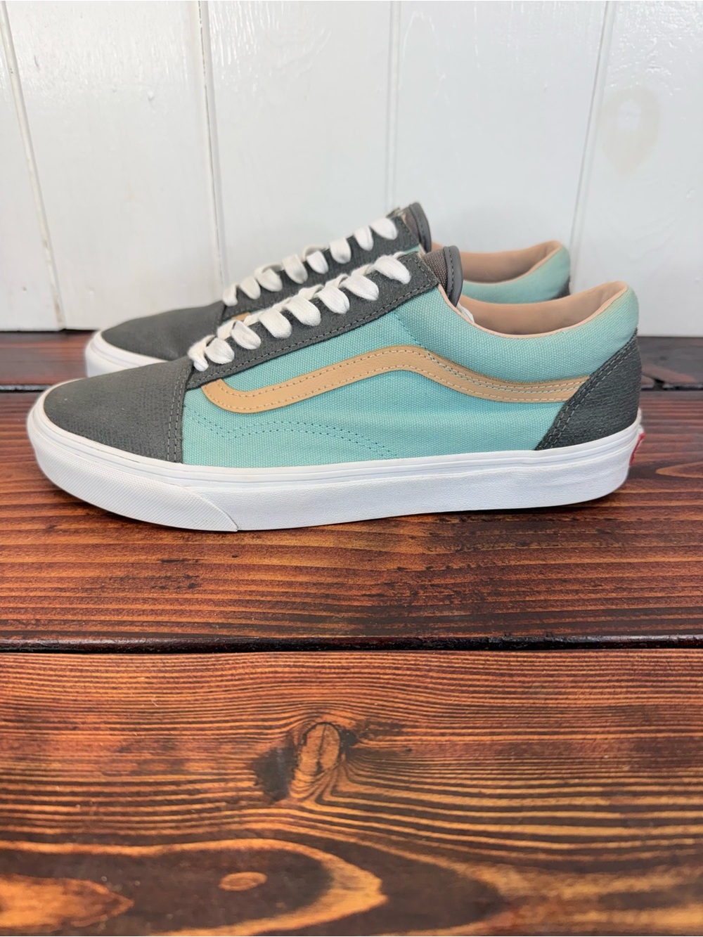 Vans Old Skool Textured Suede Pewter/Aqua Men’s 10 Women’s 11.5 Sneakers